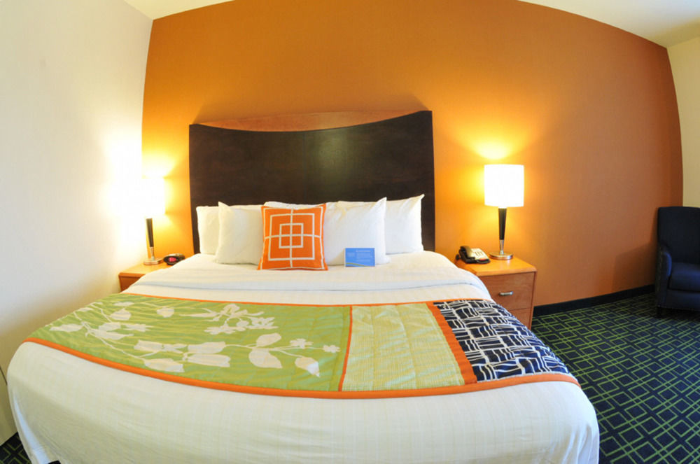 Fairfield Inn & Suites Fresno Clovis Ngoại thất bức ảnh